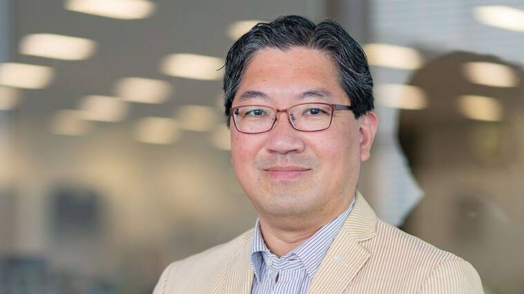 Arrestan al creador de Sonic - Yuji Naka