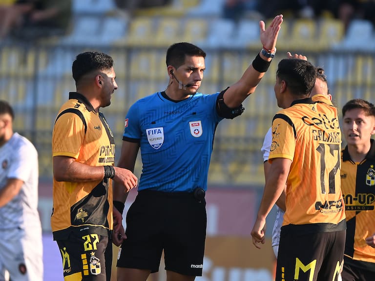 Coquimbo Unido sondea a un jugador de la U de Chile como refuerzo: esta fue la respuesta de los azules