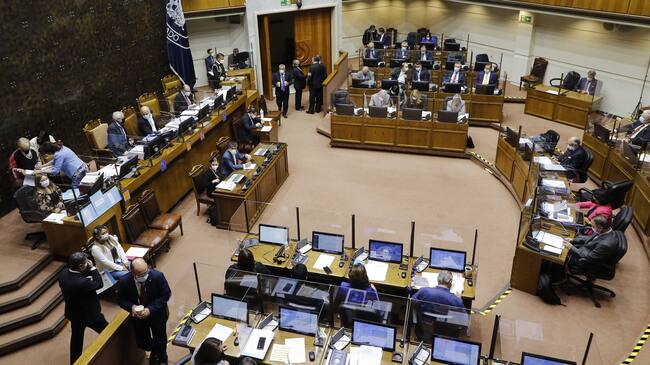 23 DE MARZO DE 2022/VALPARAISOVista general de la Sesión de Sala del Senado, en donde se analiza la extensión del Estado de Excepción Constitucional en la zona norte por la situación migratoria
FOTO: LEONARDO RUBILAR CHANDIA/AGENCIAUNO