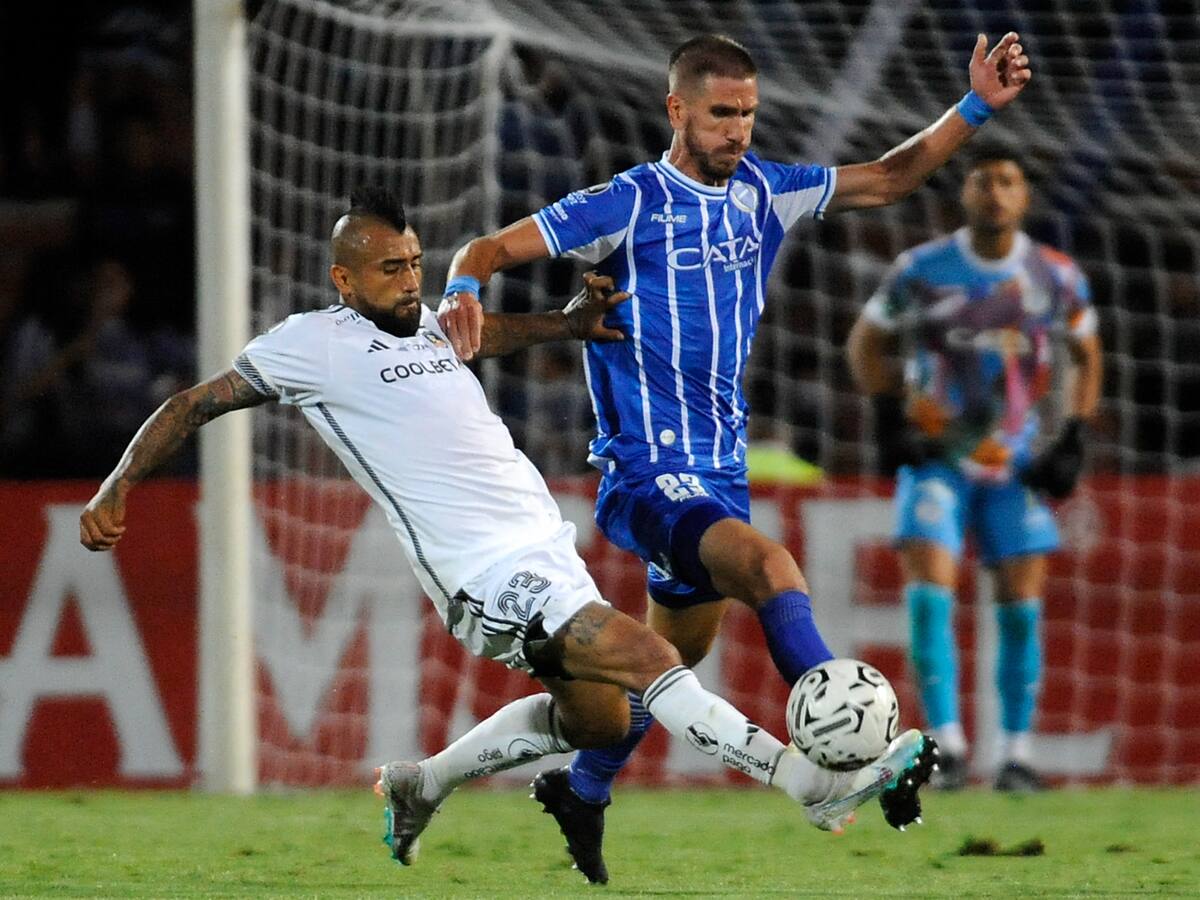 Jefa del Plan Estadio Seguro aborda quejas en Colo Colo por el aforo ante Godoy Cruz: “No son imposiciones, son decisiones”