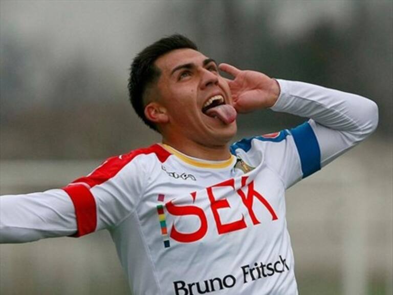 Pinares abre la cuenta para Unión Española y enfurece a hinchas de Deportes Iquique