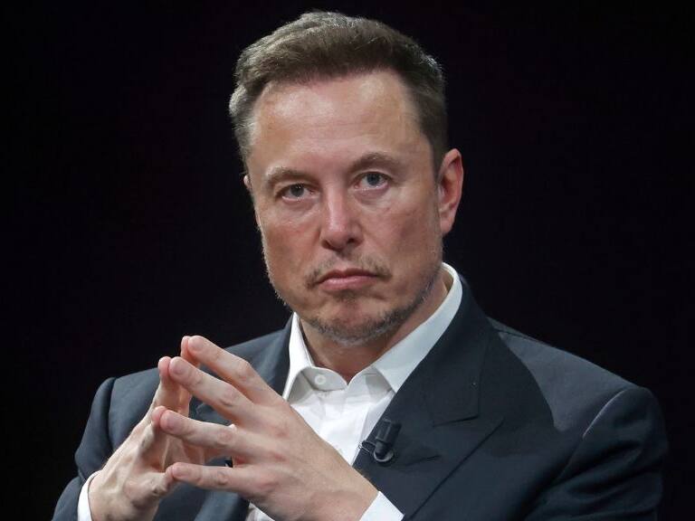 Elon Musk afirma haber evitado un ataque ucraniano a una flota rusa en 2022