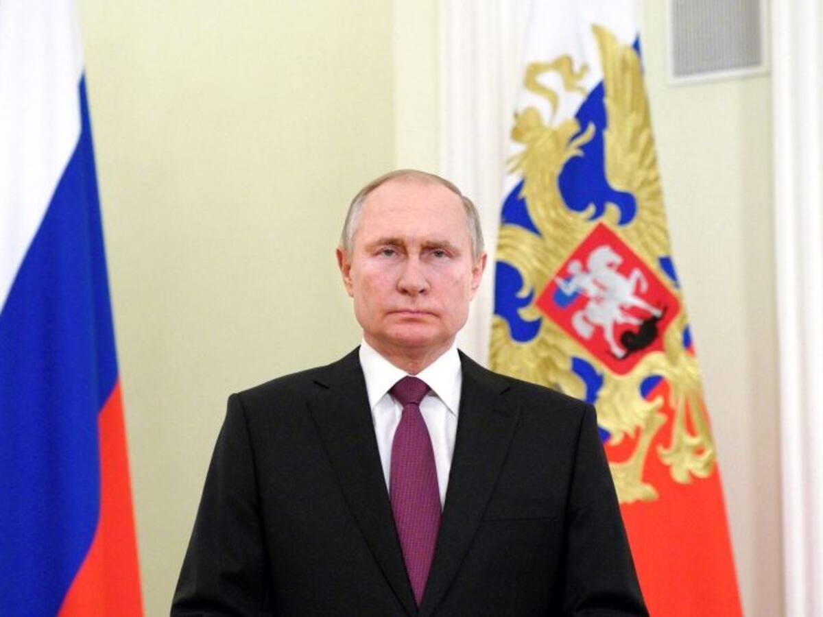 Rusia promulgó ley que permite a Putin mantenerse como presidente hasta el 2036