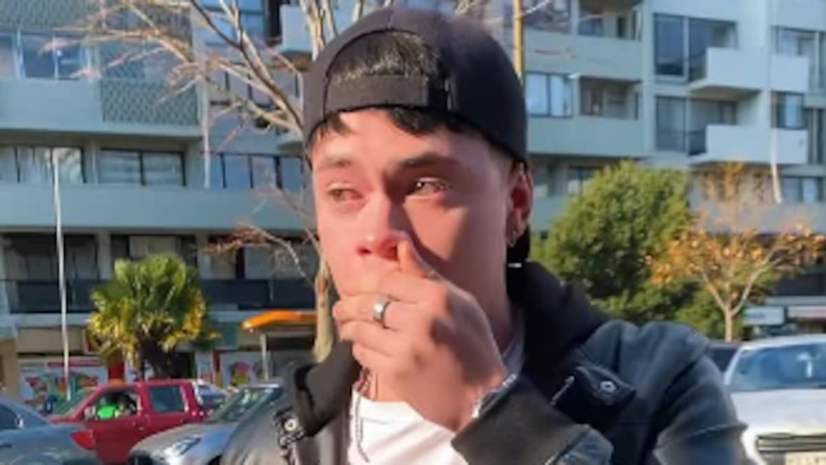 Influencer casi muere en desafío con hamburguesas: lo salvó la maniobra de Heimlich