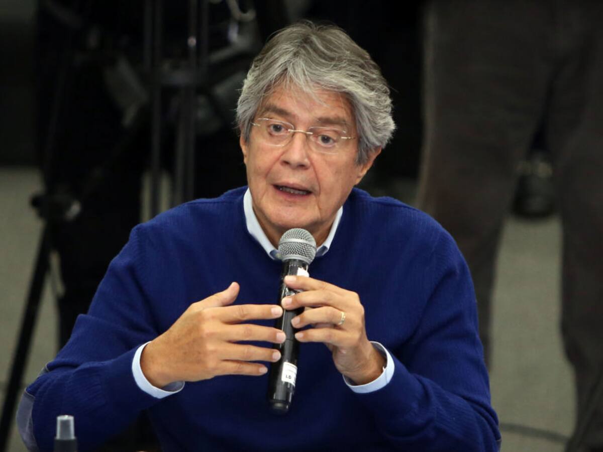 Consejo Electoral de Ecuador definió al banquero Lasso como rival de Arauz en balotaje