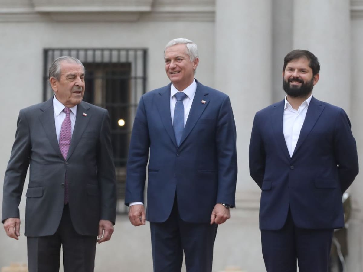 Gabriel Boric reaparece en La Moneda y envía mensaje de unidad: “Nos une profundamente Chile”