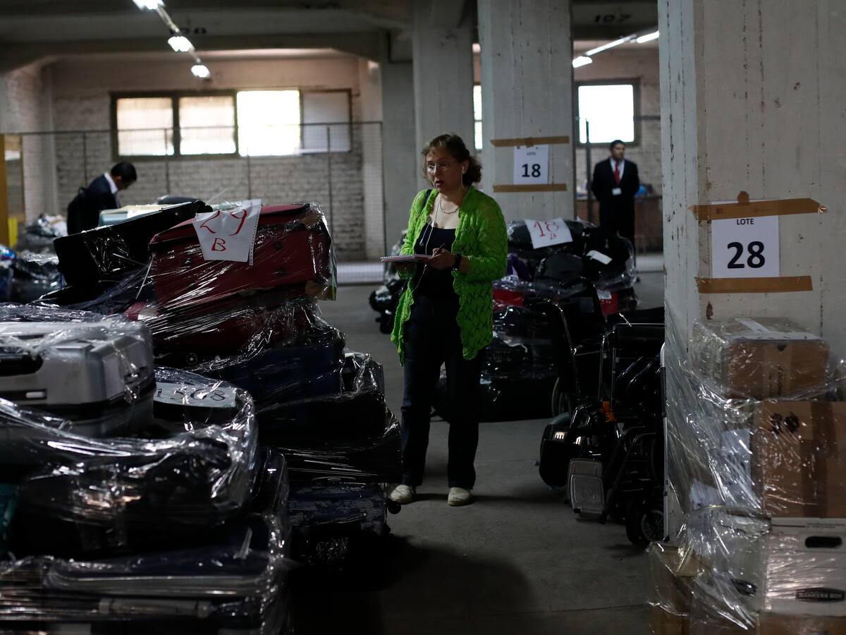 Más de 600 maletas perdidas serán rematadas en el Aeropuerto de Santiago: revisa fecha y requisitos
