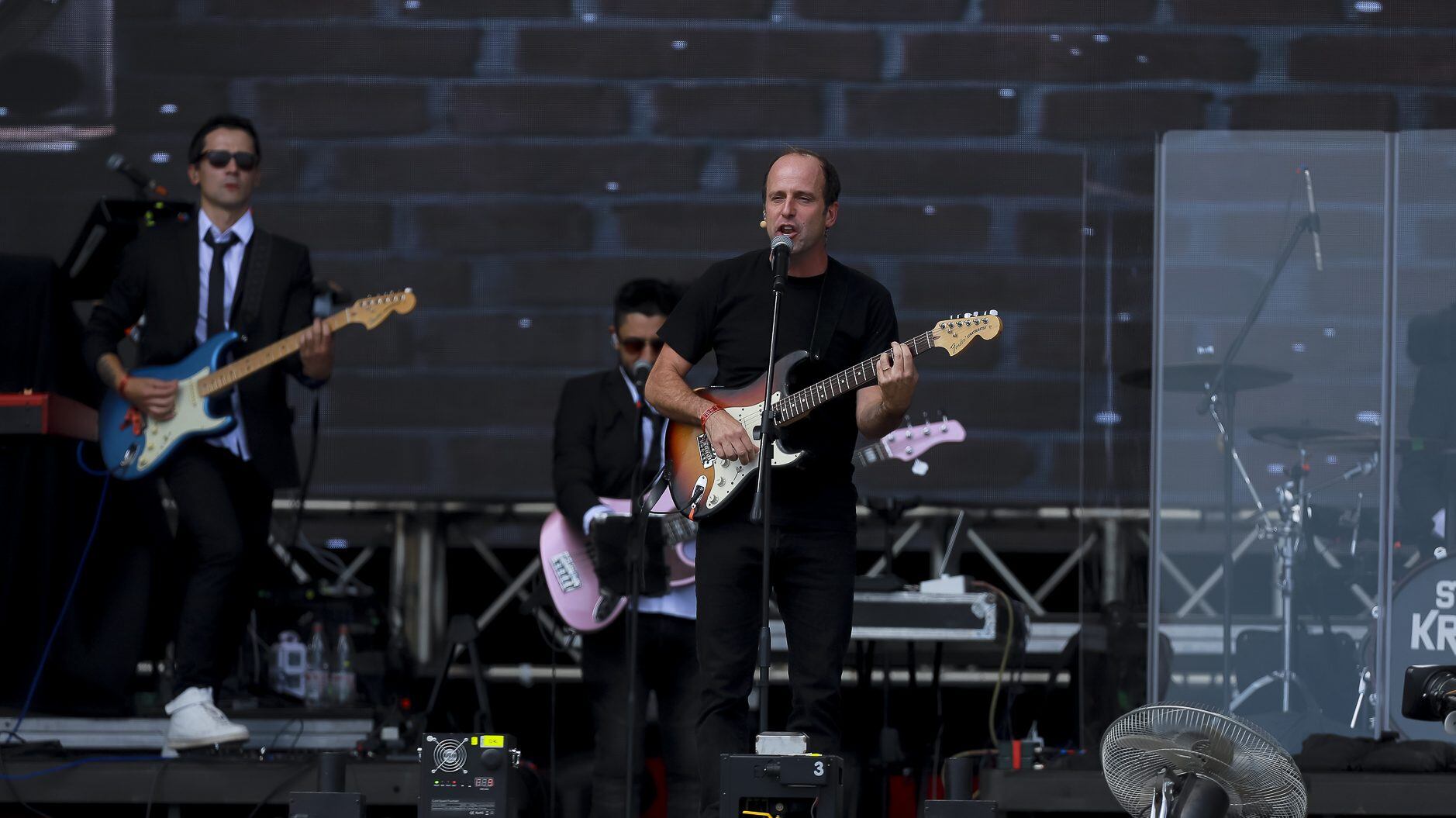 KRAMER se presenta en el escenario VTR durante el tercer día de Lollapalooza Chile 2022 en el Parque Bicentenario Cerrillos en Santiago, Chile, 20 de marzo de 2022.
FOTO: RAUL BRAVO / LollapaloozaCL
KRAMER performs in VTR STAGE during the third day of Lollapalooza Chile 2022 at Bicentenario Cerrillos Park in Santiago, Chile, March 20, 2022.
PHOTO: RAUL BRAVO / LollapaloozaCL