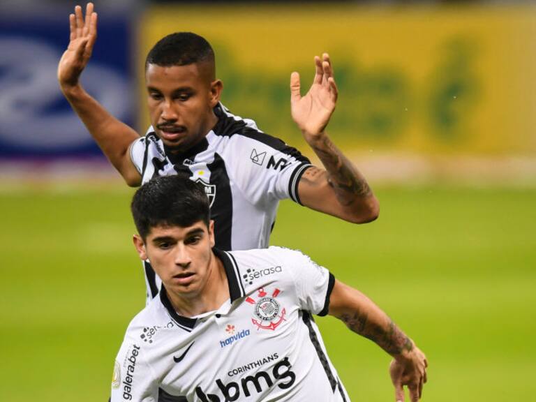 Ángelo Araos anotó en la derrota del Corinthians ante Atlético Mineiro