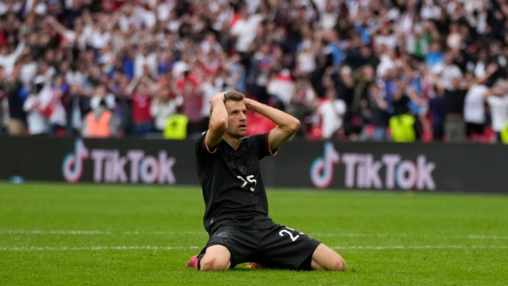 LONDON, ENGLAND - JUNE 29: Thomas Mueller of Germany reacts after a missedisses a chance during the UEFA Euro 2020 Championship Round of 16 match between England and Germany at Wembley Stadium on June 29, 2021 in London, England. (Photo by Frank Augstein - Pool/Getty Images)