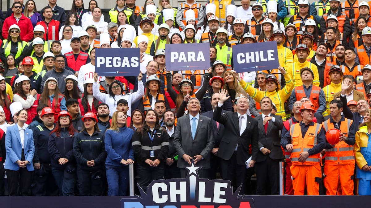Presidente Kast presenta plan “Chile despega, con más pega”: contempla $1,3 billones y más de 100 mil empleos