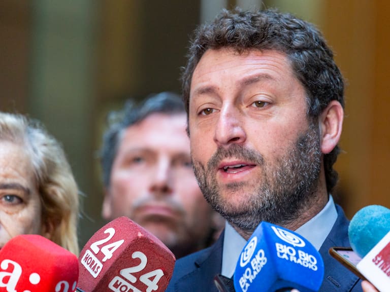 Bancada UDI responde a demanda de Giorgio Jackson: “Nos tiene sin cuidado”