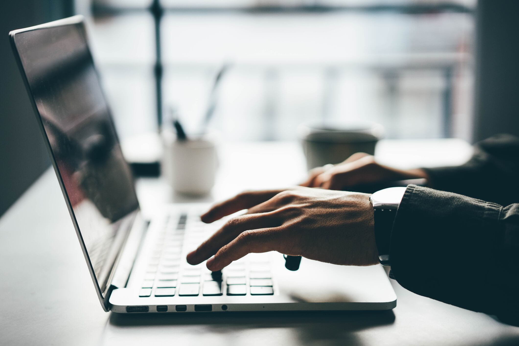 Sence lanza 2.400 becas gratuitas para capacitaciones en tecnología