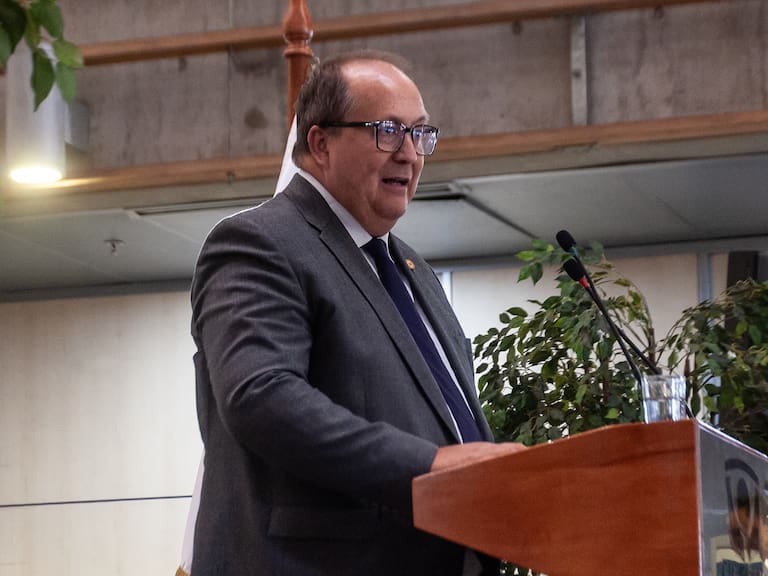 Fiscal nacional Ángel Valencia reconoció millonaria deuda universitaria: fue pagada antes de su divulgación