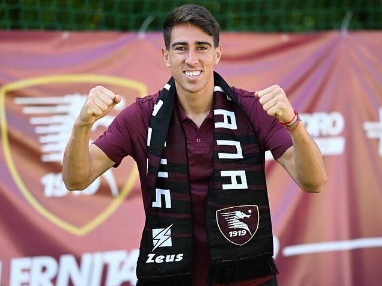 Diego Valencia es presentado en Salernitana: "Es un sueño que tuve desde pequeño llegar a una liga tan competitiva como esta"