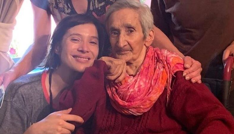 Daniela Ramírez rindió emotivo homenaje a su abuela tras su muerte