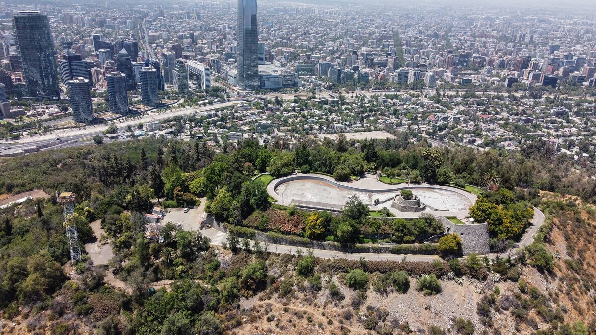 Sin lluvias y con contaminación: así afectará a Santiago el anticiclón más extenso del año