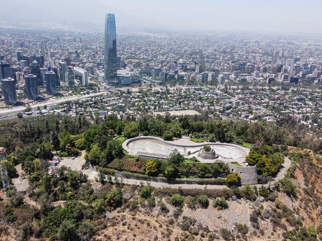 Sin lluvias y con contaminación: así afectará a Chile el anticiclón más extenso y poderoso del año