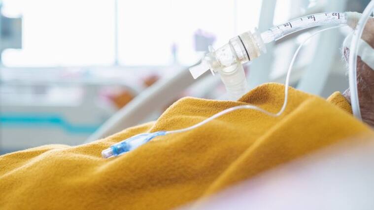 Endotrachel tube giving oxygen to illness human such pulmonary infection , respiratory failure , heart failure , operative room