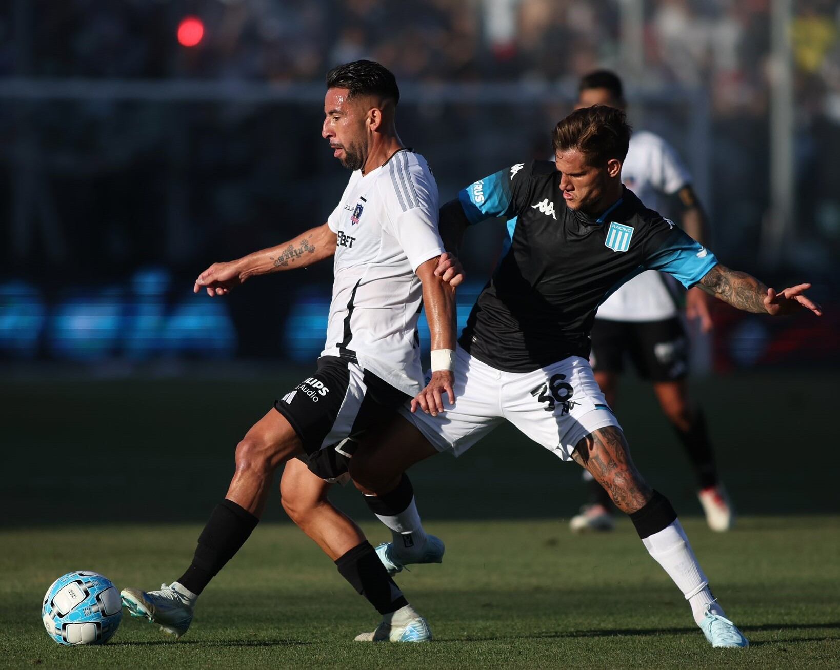 Colo Colo enfrenta a Racing en el Estadio Monumental | X: Colo Colo