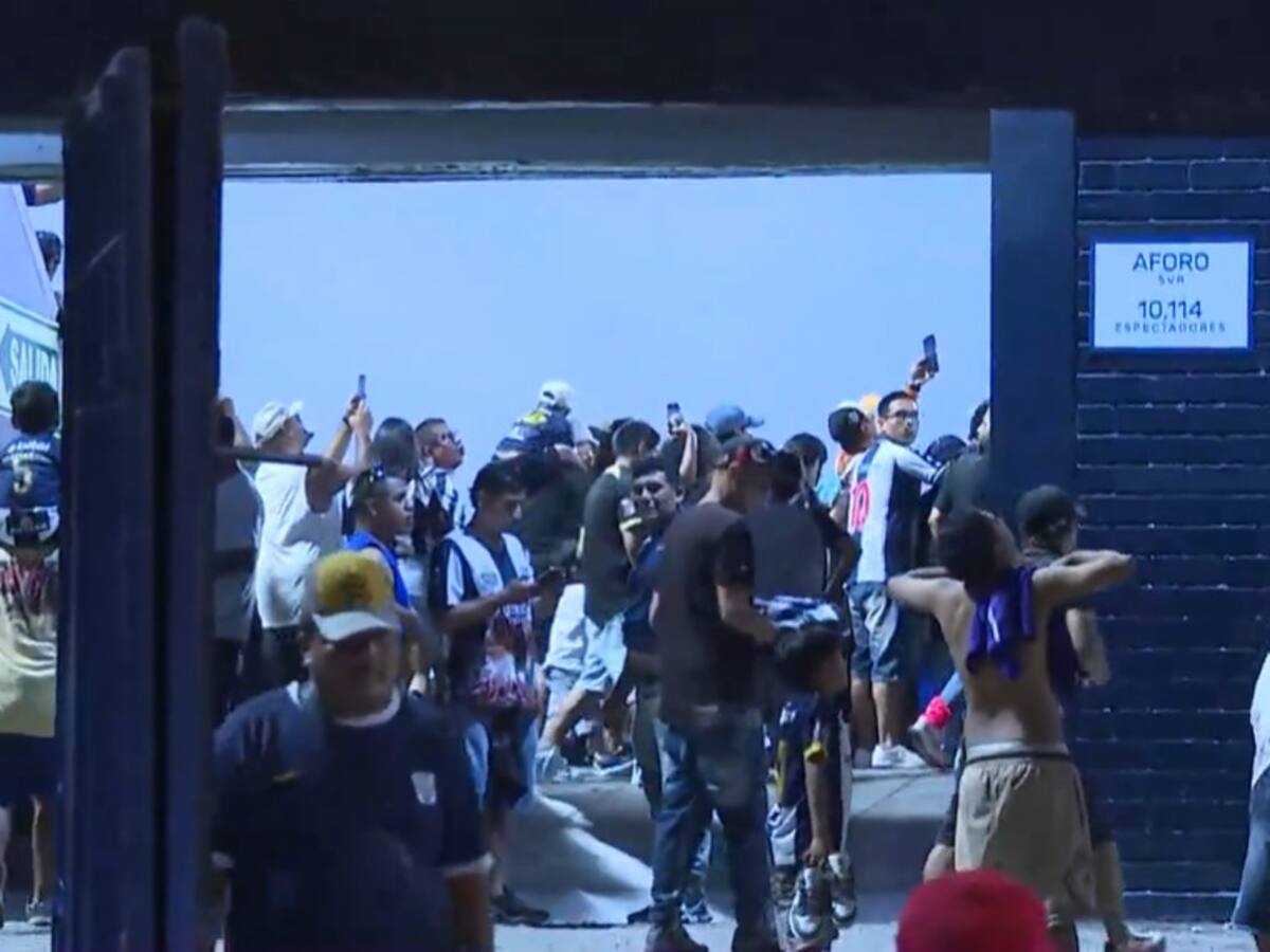Tragedia en Perú: un muerto y 60 heridos deja caída de estructura durante banderazo de Alianza Lima