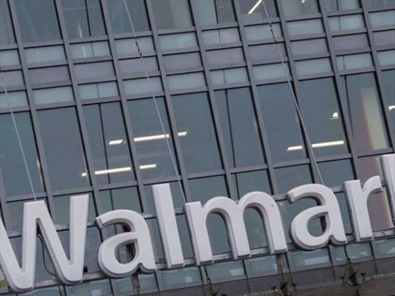 Walmart multada en US$282 millones por pagar sobornos en Brasil, China, India y México