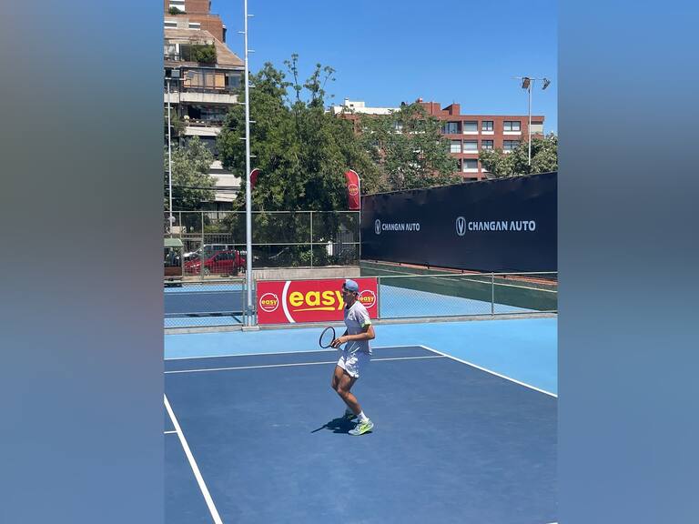 Diego Jarry cae en su debut en la Copa Chile de Tenis Easy by ADN: “Quiero empezar en el circuito lo antes posible”