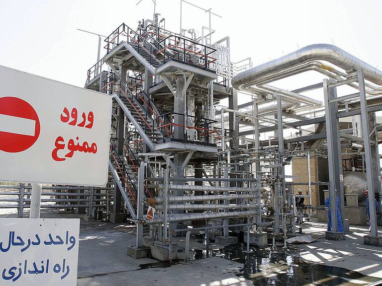 Imagen de una central nuclear de Irán ubicada en Arak