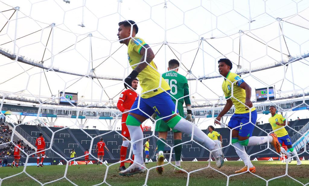 Brasil celebra su goleada sobre Túnez para llegar a cuartos en el Mundial S20