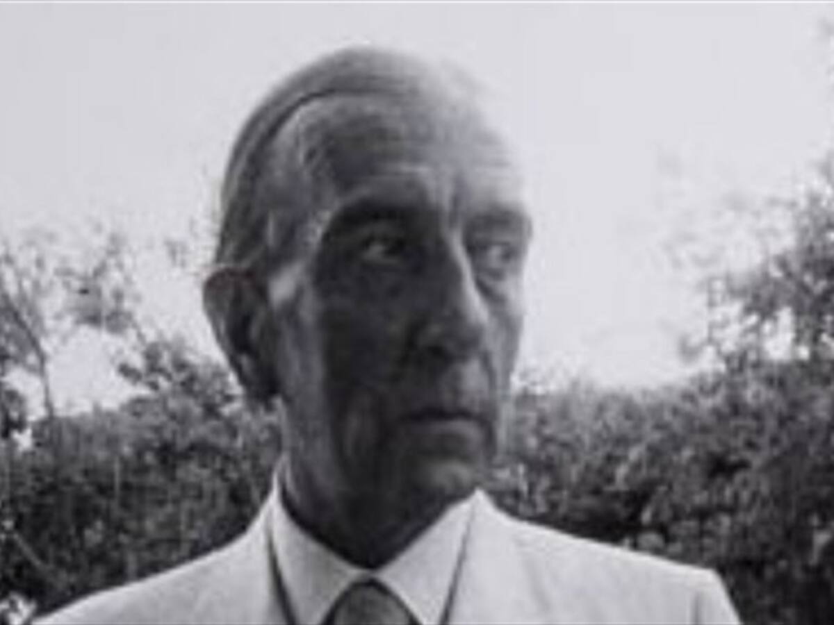 A los 86 años falleció el poeta Armando Uribe