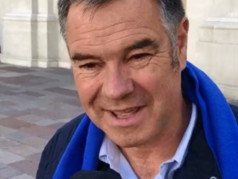 Manuel José Ossandón y el destino del ministro Varela: «Pregúntele al Presidente, no es tema mío»