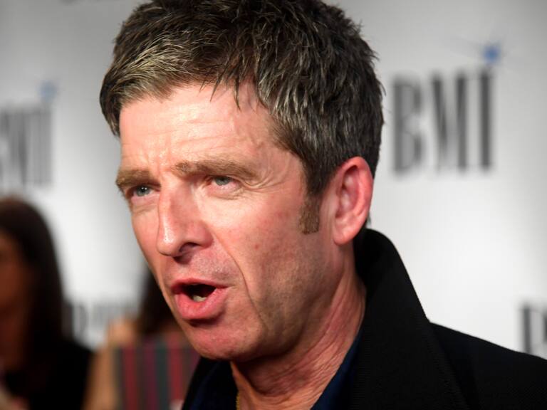 «Es una tontera»: Noel Gallagher reveló que se niega a utilizar mascarillas para prevenir el Covid-19