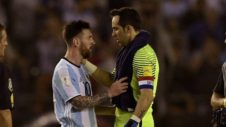 Claudio Bravo felicita a sus amigos del plantel de Argentina por el título mundial: "Qué privilegio y orgullo verlos en lo más alto"