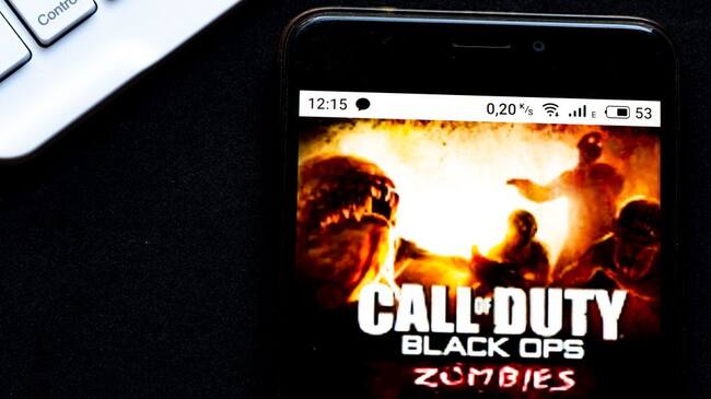 UKRAINE - 2020/10/27: In this photo illustration a Call of Duty: Black Ops - Zombies Video game logo seen displayed on a smartphone. (Photo Illustration by Igor Golovniov/SOPA Images/LightRocket via Getty Images)