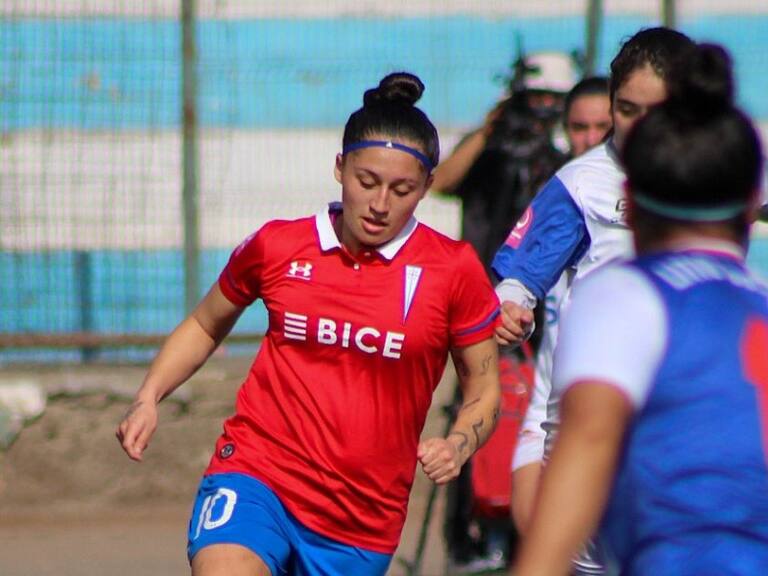 "Abraham Melano": comentarista cae en vulgar broma y la retan en vivo durante duelo entre Antofagasta y la UC por el fútbol femenino