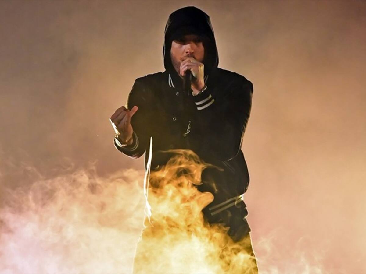 Sin decirle a nadie: Eminem lanzó un nuevo y polémico álbum