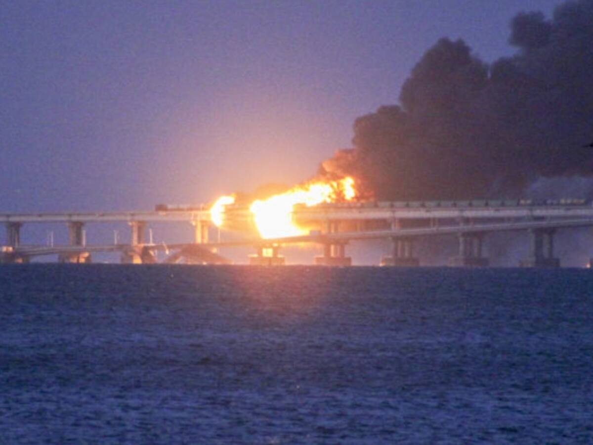 Rusia detiene a ocho personas por el ataque a puente en Crimea