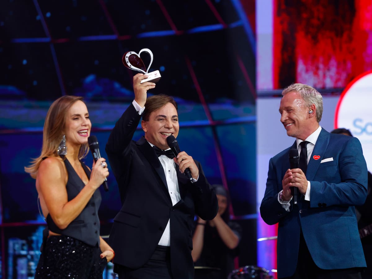 “Mi amor está en Chile”: Cristian Castro desató euforia con sus grandes éxitos en Teletón 2025