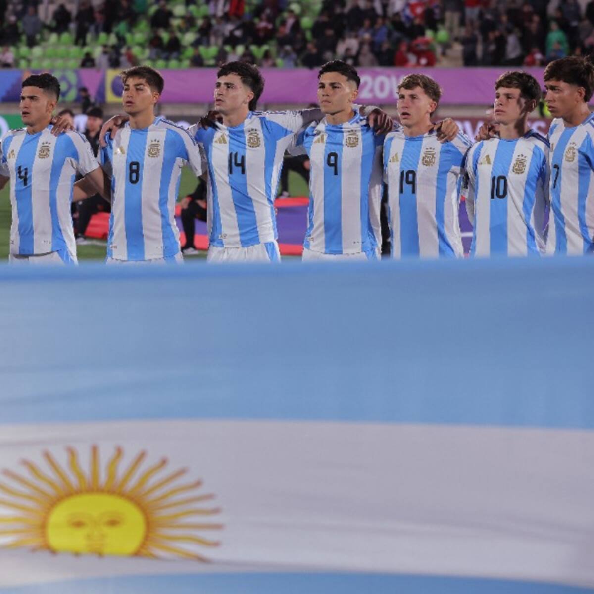 “Es lindo venir a jugar a Chile y que te pifien, con la rivalidad que hay; nosotros disfrutamos”
