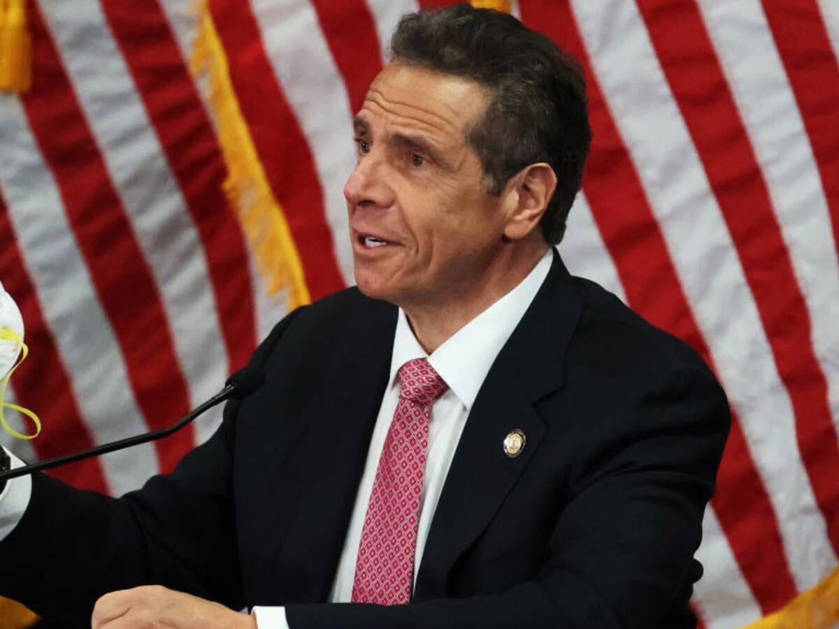 Gobernador de Nueva York se sometió a test de Covid-19 en vivo por televisión