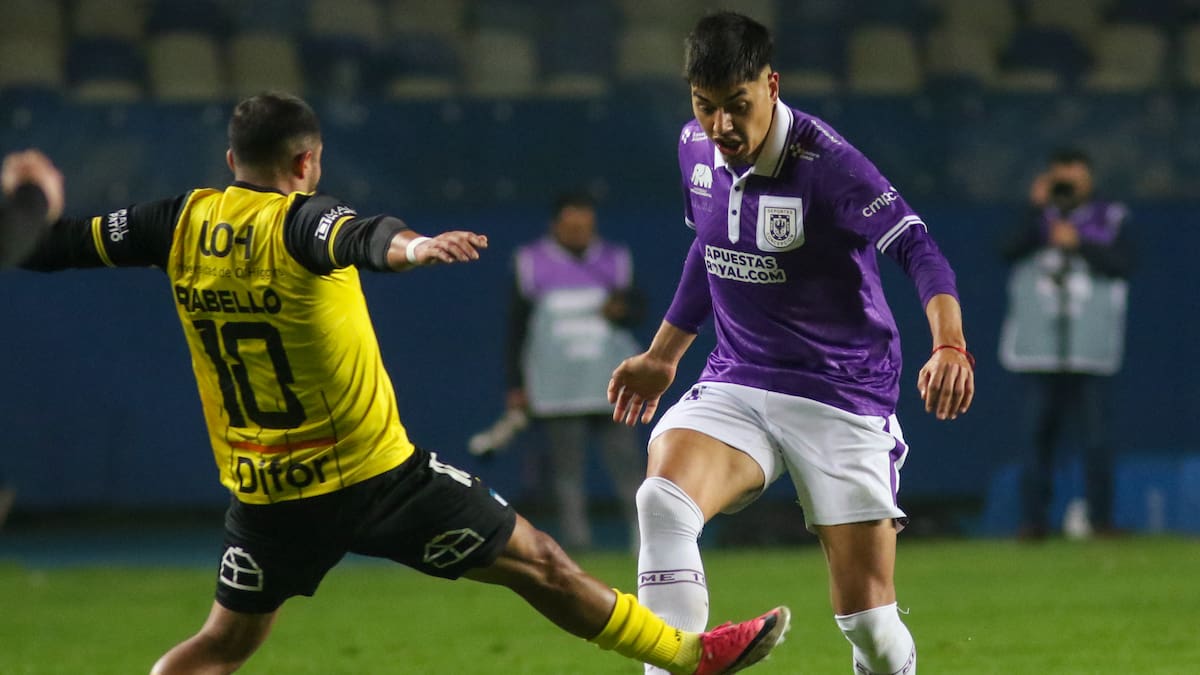 Partidos del fútbol chileno hoy 4 de octubre: ¿qué duelos se juegan y dónde ver en vivo, por TV y online?