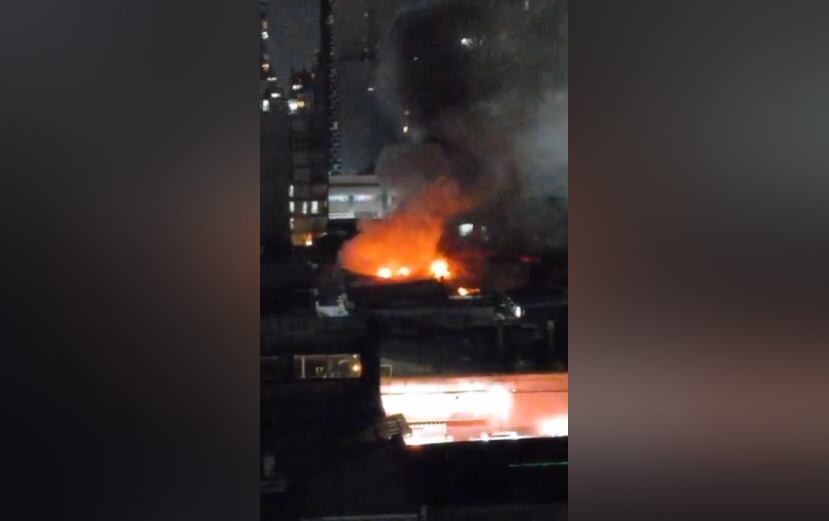 Incendio de gran magnitud en cité