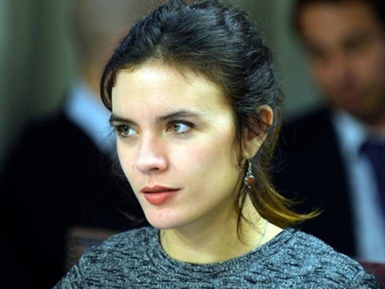 Camila Vallejo respondió a chiste de Ja Ja Calderón