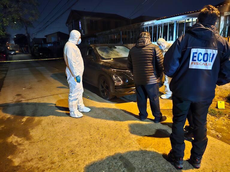 Sujeto fallece tras ser acribillado dentro de su automóvil en Estación Central | Fiscalía RM