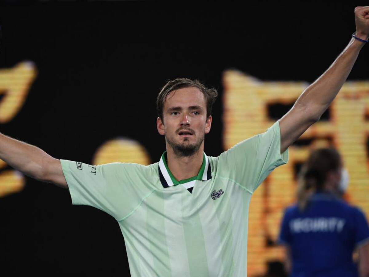 Medvedev solo tuvo elogios para Nadal antes de la final en Australia: «Voy a jugar contra uno de los más grandes»