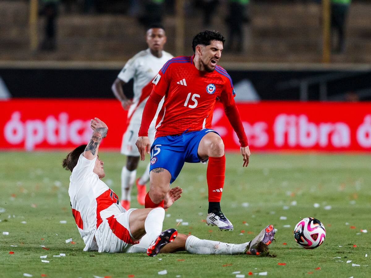 Diego Valdés es duda en La Roja de cara al duelo ante Venezuela