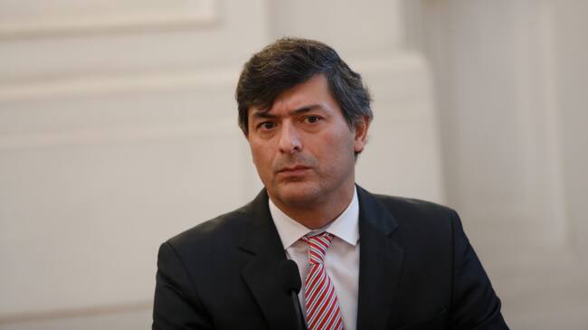 Franco Parisi tiene orden de arraigo por deuda en pensión alimenticia
