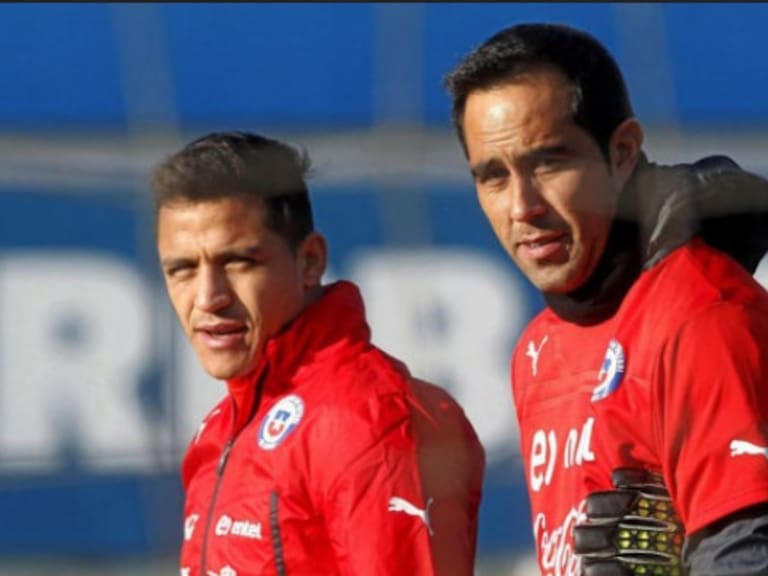 Con Bravo, Alexis y Vargas: este es el primer once que probó Gareca para los amistosos de la Roja en Europa