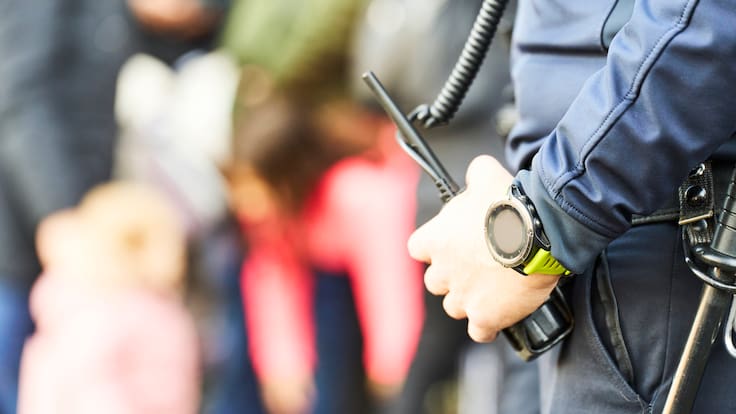 Guardia recibe disparo en la cabeza tras frustrar un robo en Concepción: atacante sigue prófugo