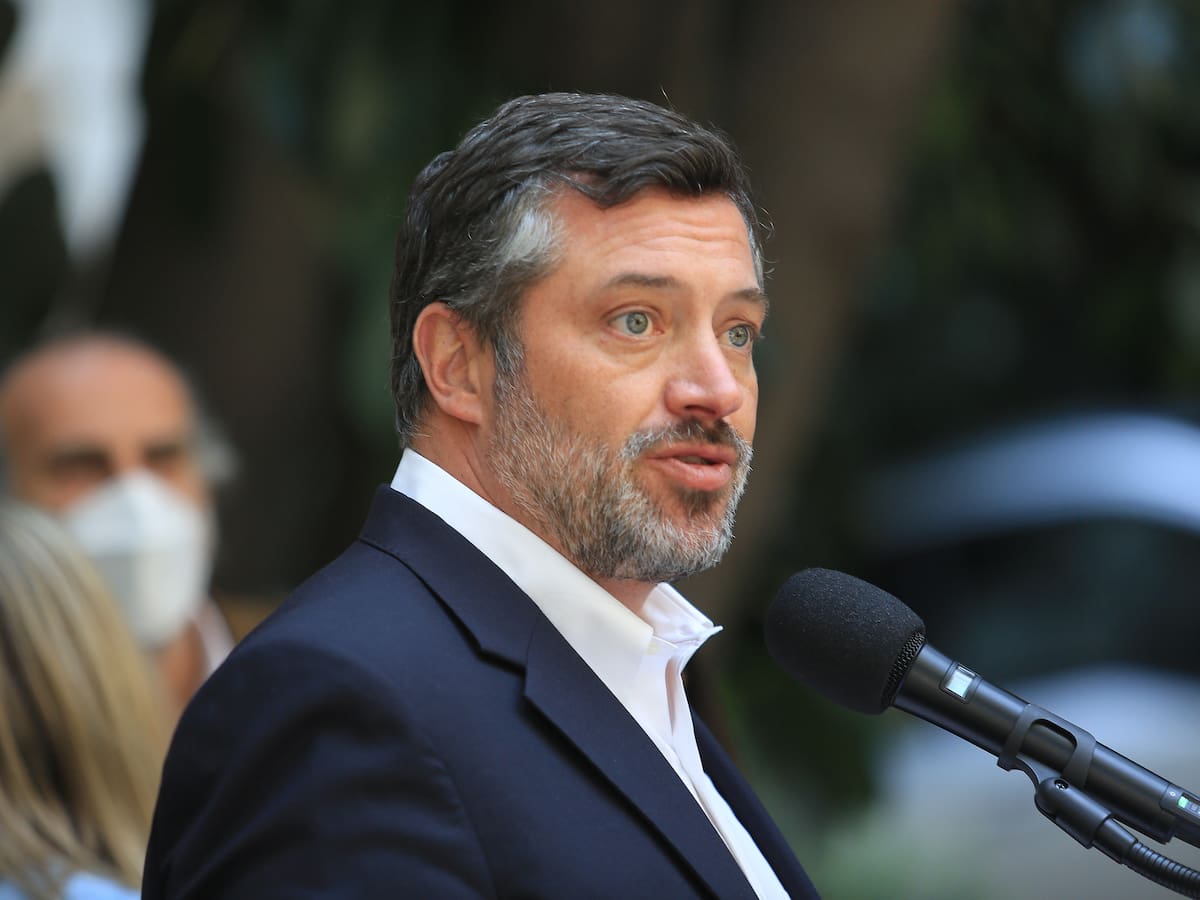Alcalde Sichel por recortes en Salud: “Le diría al gobierno que ellos hagan más con menos y que corte ministerios”
